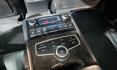 Kia K9