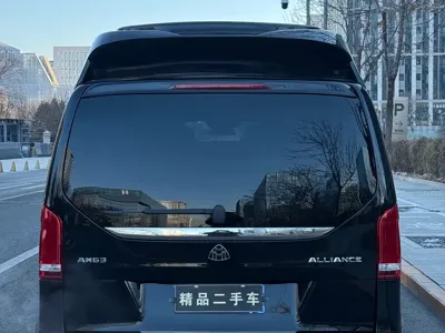Mercedes-Benz V-Class