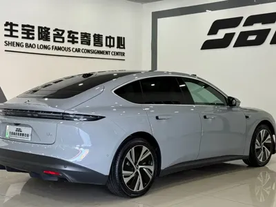 Nio ET5