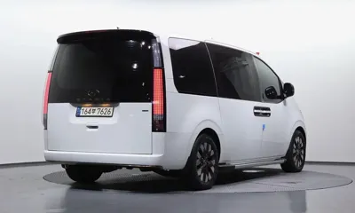Hyundai Staria