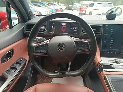 Nio EC6