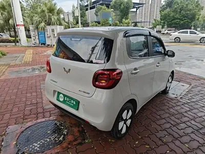 Wuling MINIEV