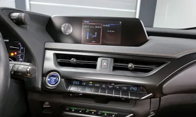 Lexus UX