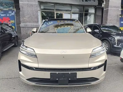 ONVO 乐道L90