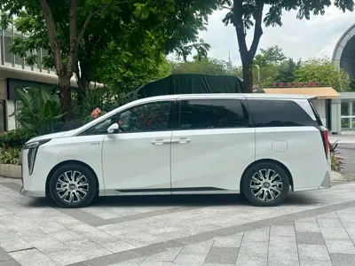 GAC Motor Trumpchi E9