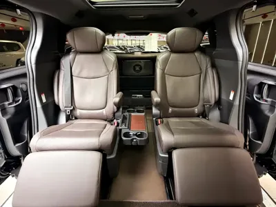 Toyota Granvia