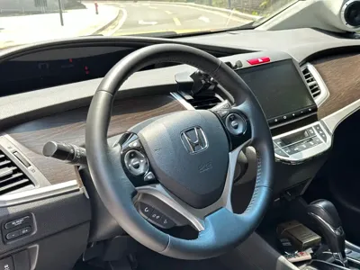 Honda Jade