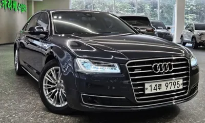 Audi A8
