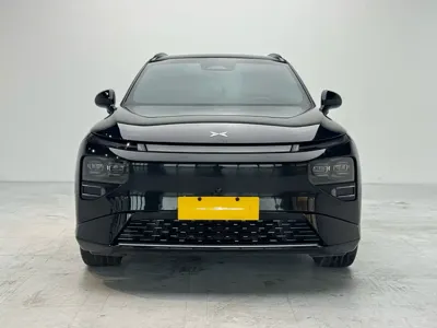 Xpeng G9