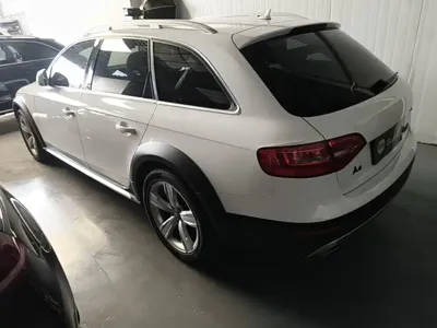 Audi A4 (Import)