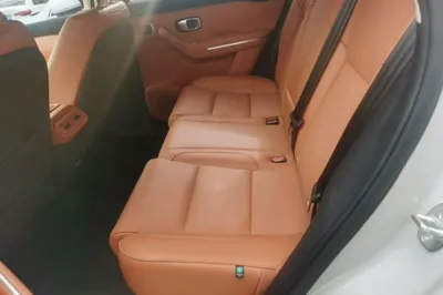 Leapmotor C10