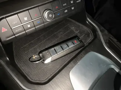 WEY Wey VV6
