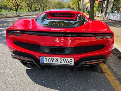 Ferrari 296