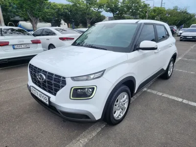 Hyundai Venue
