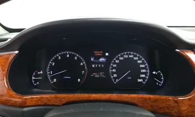Hyundai Equus