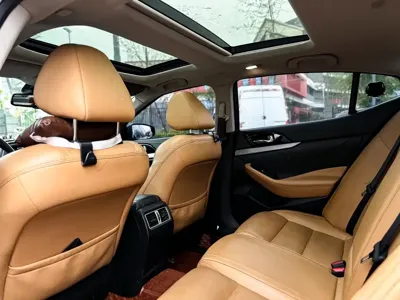 Nissan Cima