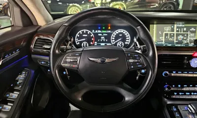 Genesis EQ900