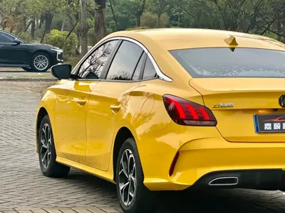 MG MG5