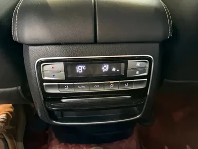 Roewe RX8