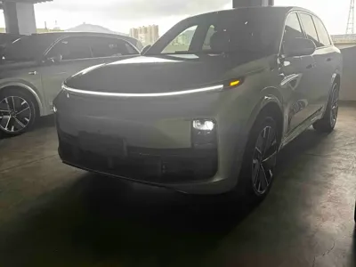Li Auto Li L8