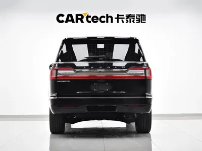 Lincoln Navigator