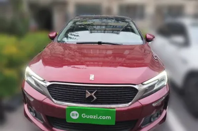 DS 4S