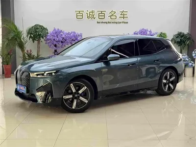 BMW iX
