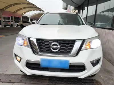 Nissan Terra