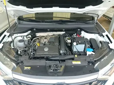 Jetta VS5