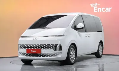 Hyundai Staria