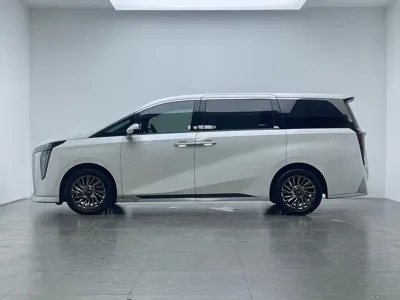 GAC Motor Trumpchi M8