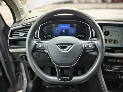 Jetta VS5