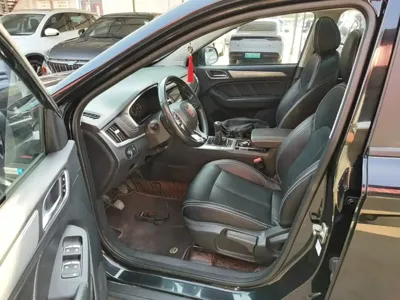 Roewe RX5