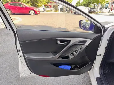 Hyundai Elantra Langdong