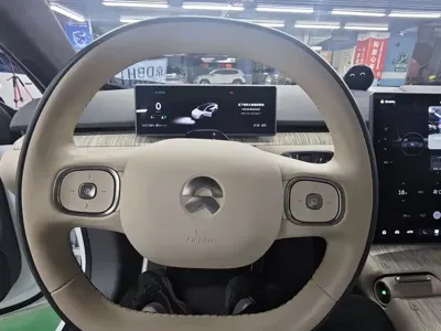 Nio ET7