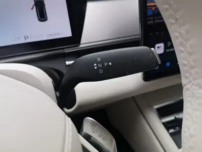 BYD 唐L
