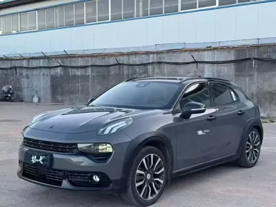 Lynk & Co 02