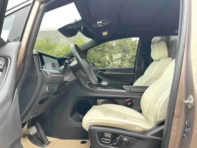 GAC Motor Trumpchi M8