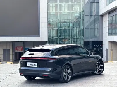 Nio ET5T