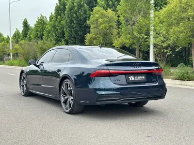 Audi A7L