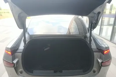 Xpeng P7