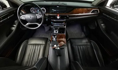 Genesis EQ900