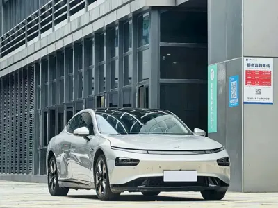 Xpeng P7