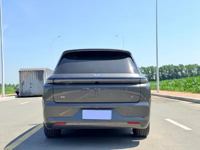 Li Auto Li L8