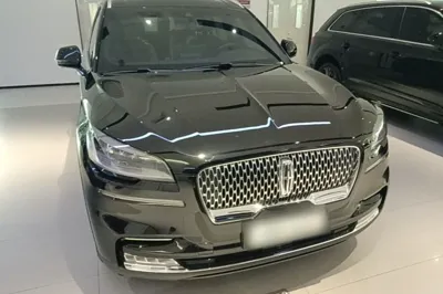 Lincoln Aviator