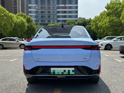 Xpeng P5