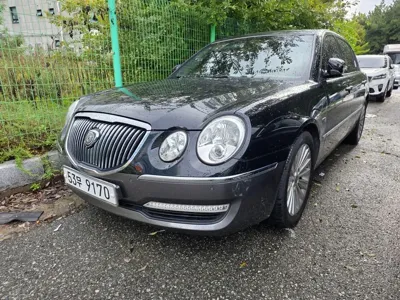 Kia Opirus