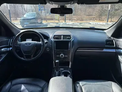 Ford Explorer (Import)