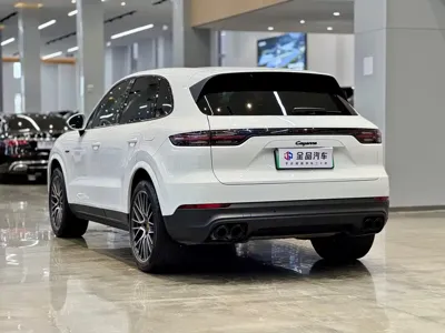 Porsche Cayenne Hybrid