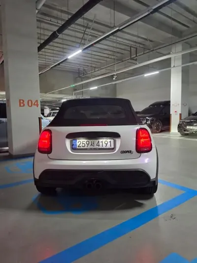 MINI Cooper Convertible